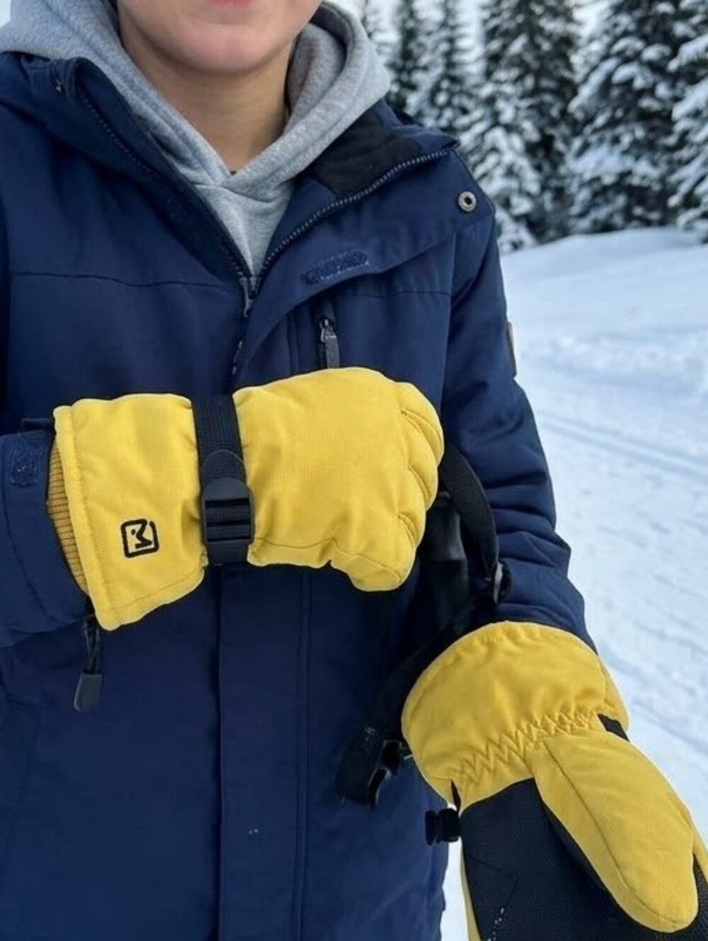 Kids Yellow Winter Ski Gloves - WiFi Brand